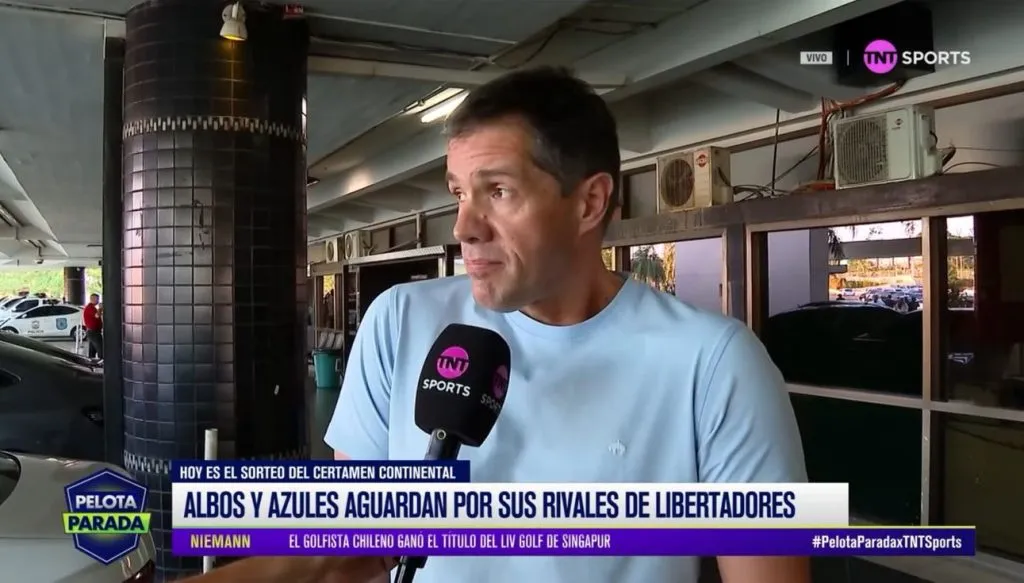 Michael Clark en Paraguay para el sorteo de la Copa Libertadores 2025. Foto: TNT SPORTS.