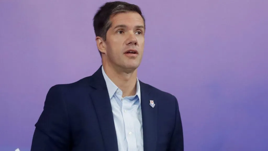 Michael Clark ve frenadas sus aspiraciones en la U, pero ahora contraataca. Foto: Photosport.