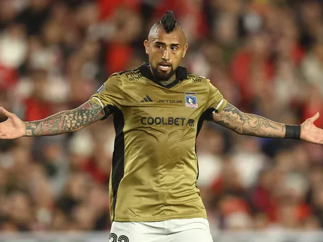 Vidal arenga a los hinchas de Colo Colo: "Vamos por ..."