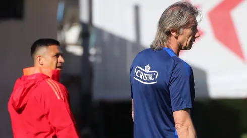 Ricardo Gareca retó a Alexis Sánchez en el entrenamiento de Chile.