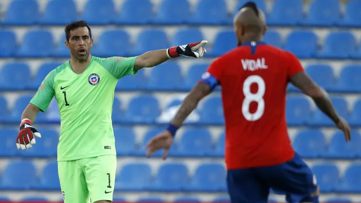 Claudio Bravo confía en el liderazgo de Vidal en la Roja.