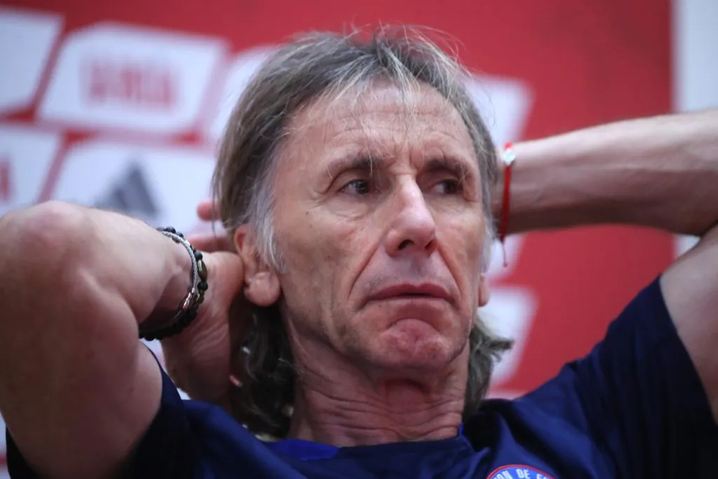 Ricardo Gareca nuevamente marcó diferencias entre su puesto como DT y la prensa. Foto: Photosport.
