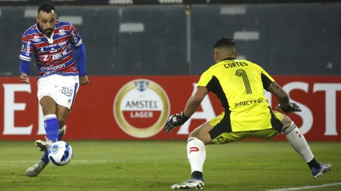 Solo uno de los duelos entre Colo Colo y Fortaleza podrá ser visto gratis en Chile.