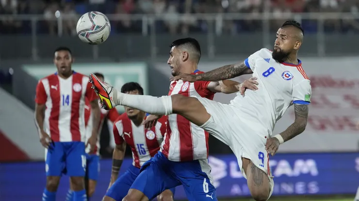 Arturo Vidal ha convertido en dos ocasiones ante Paraguay en Asunción.
