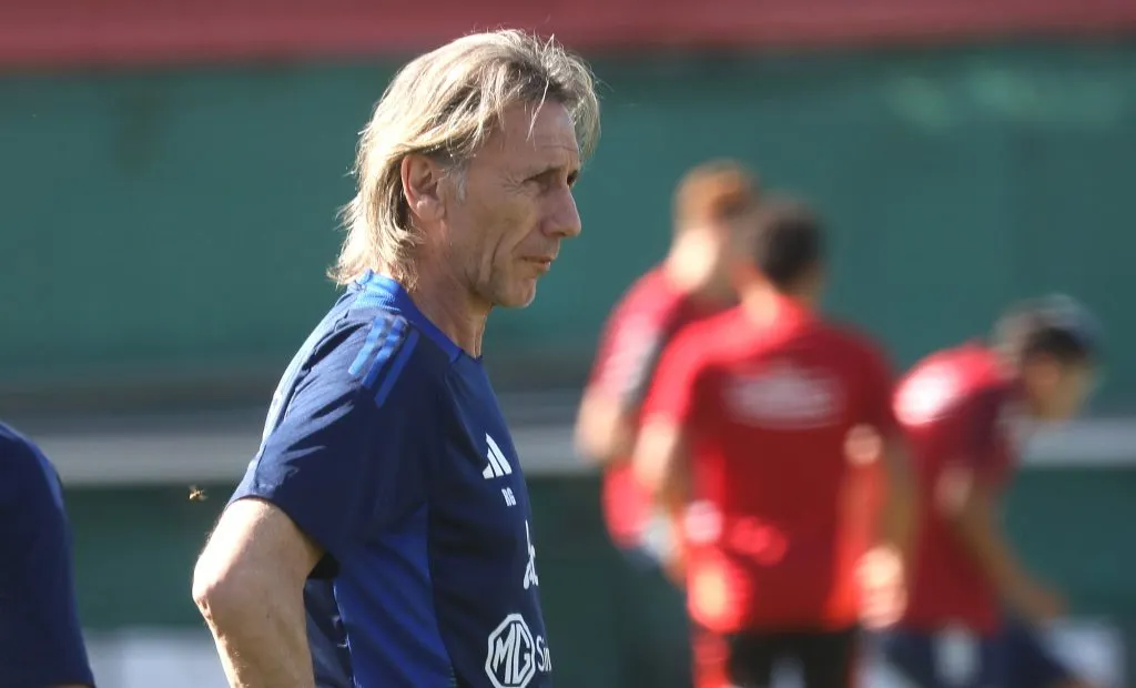 Caamaño furia con Gareca por “premio” a Zampedri.