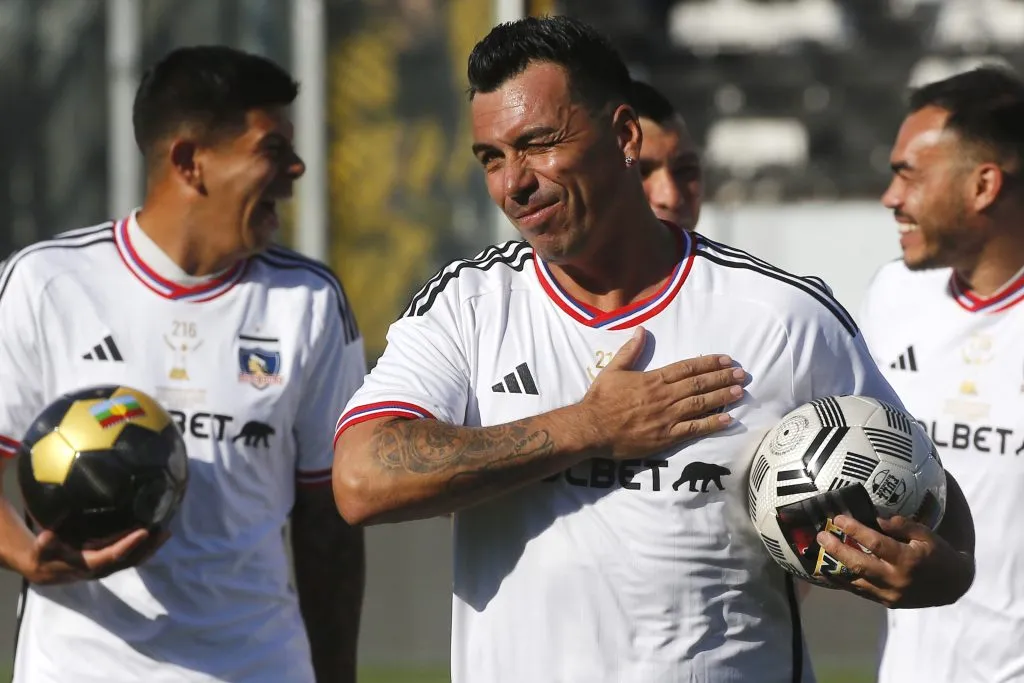 Esteban Paredes llamó a Colo Colo a mejorar su imagen antes de la Copa Libertadores. Foto: Photosport.