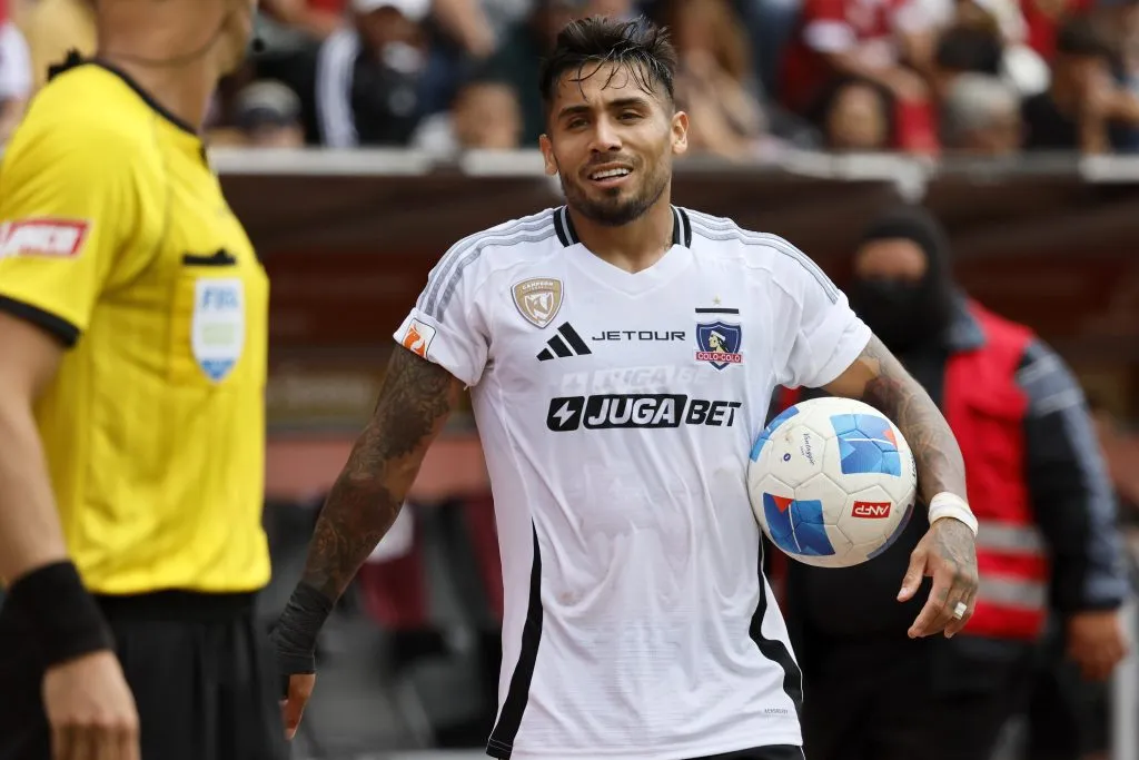 Marcos Bolados en acción ante Deportes La Serena en la 1° fecha. (Andrés Piña/Photosport).