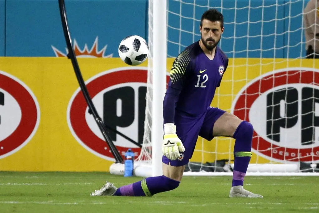 Fernando de Paul jugando por la selección chilena. Foto: Andres Pina/Photosport