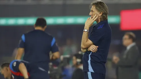 A Ricardo Gareca le piden que se vaya de Chile.