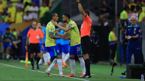 Brasil derrotó de forma agónica a Colombia.