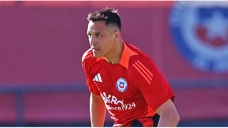 Alexis Sánchez se quedó en Santiago para el partido ante Paraguay.