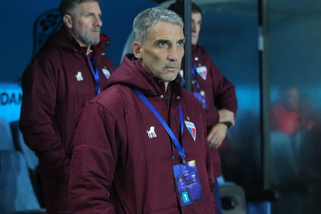 Vojvoda está viviendo su quinta temporada como entrenador de Fortaleza. ¿Se lo imaginan dirigiendo a la selección chilena? | Foto: Photosport.