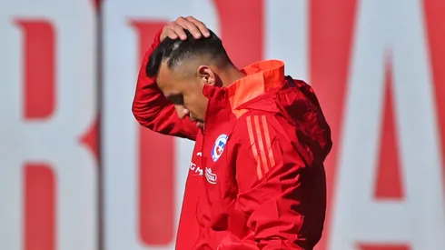 Alexis sale de la concentración de la Roja.