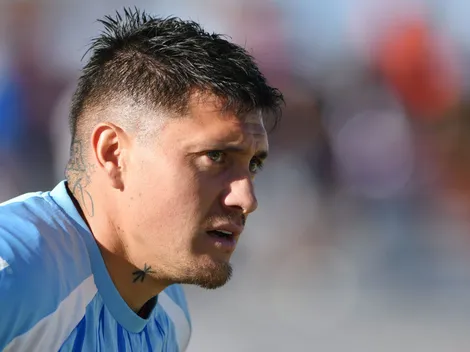 "I'm back": Nicolás Castillo asoma en su nuevo club