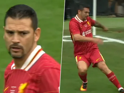 Mark González se da un lujo en duelo de leyendas de Liverpool