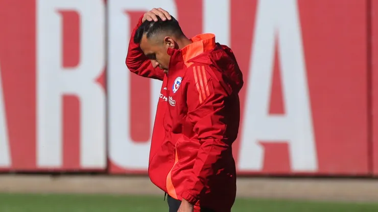 Sánchez quedó fuera del partido ante Ecuador