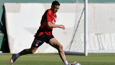 Alexis Sánchez entrenando en la selección chilena.