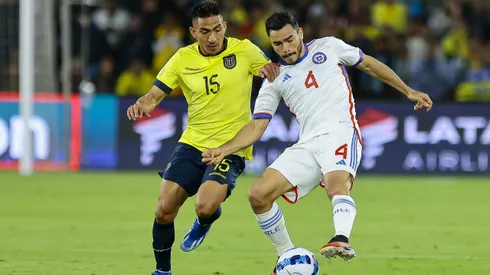 Ecuador visita a Chile este martes en el Estadio Nacional.