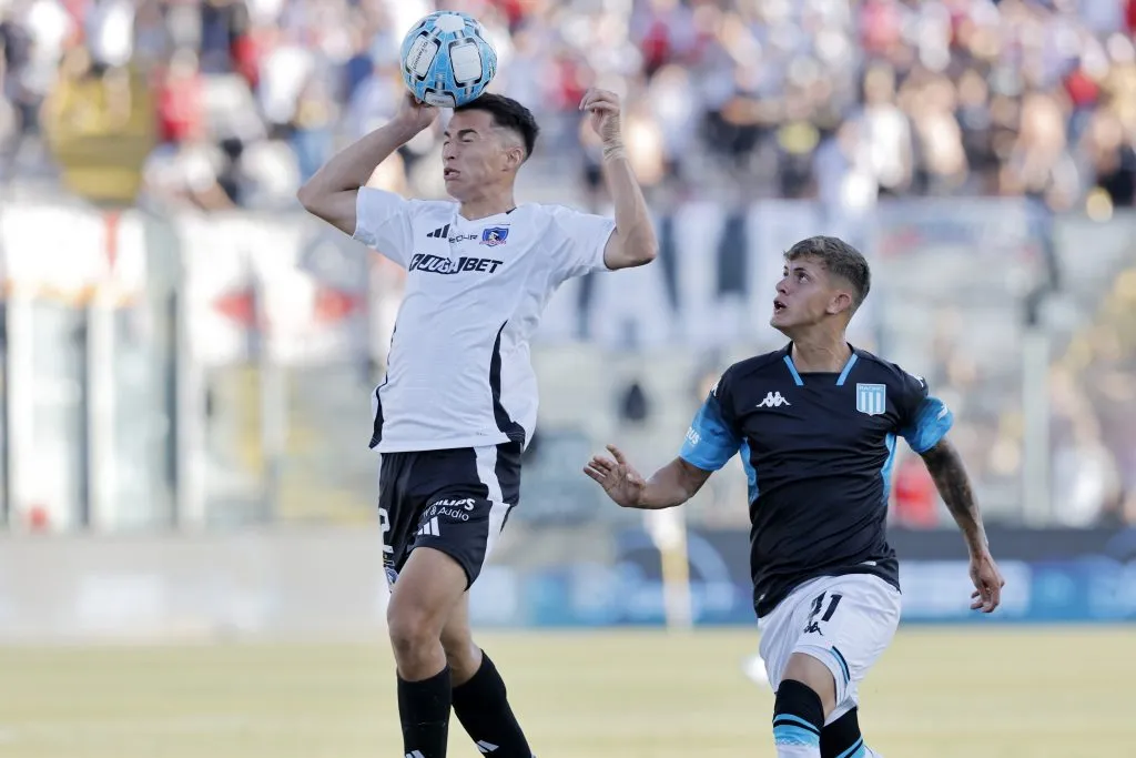 Jonathan Villagra se vio muy mal en el amistoso contra Racing Club. (Javier Torres/Photosport).