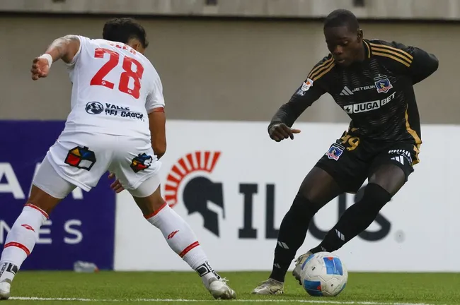 El jugador de Colo Colo Manley Clerveaux, debutó en el partido de Union San Felipe vs Colo Colo – Photosport