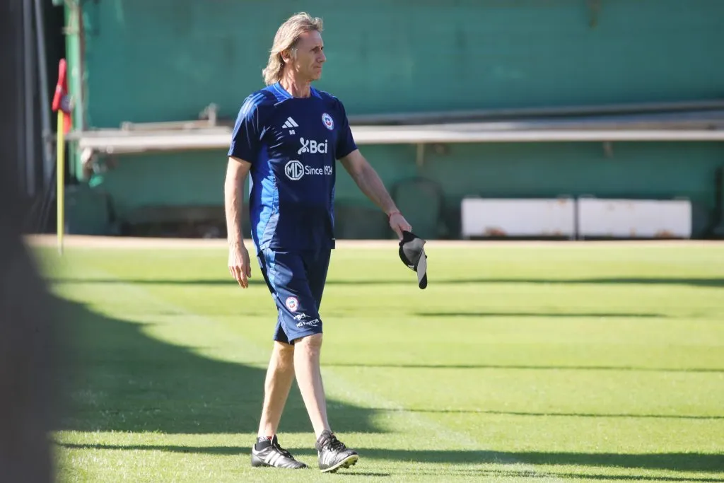 Ricardo Gareca tiembla en su cargo. Foto: Jonnathan Oyarzun/Photosport