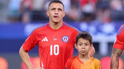 Alexis Sánchez tiene contrato hasta junio en Udinese.