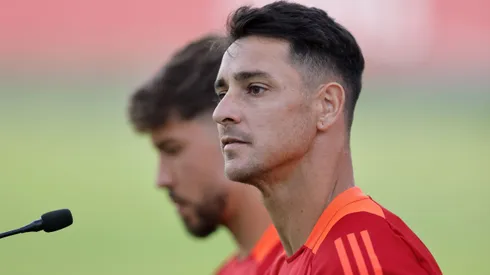 Fernando Zampedri disfruta al interior de la selección chilena.