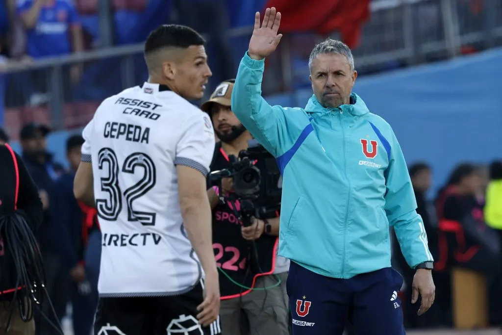 Universidad de Chile y Colo Colo iba a ser el primer partido de la temporada 2025 por la Supercopa, la que sigue sin conocer de día, hora ni estadio tras su suspensión. Foto: Andres Pina/Photosport