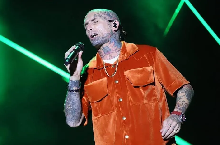 Ke Personajes cantó ante 50 mil personas en Calama. Foto: Municipalidad de Calama.