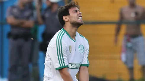 Valdivia sumó nueva polémica por pololeo con Orsini