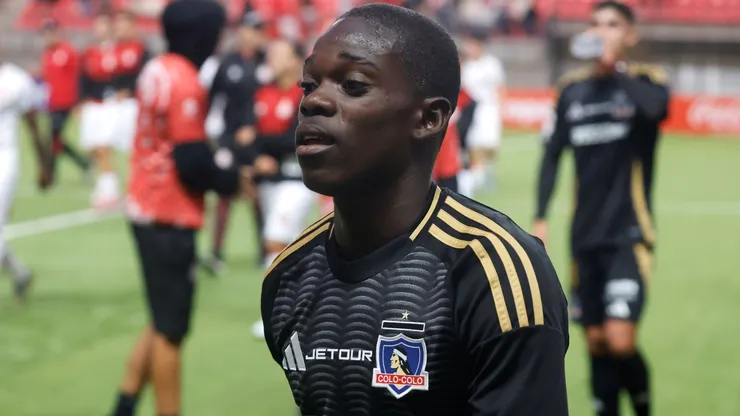 Manley Clerveaux debutó con Colo Colo en Copa Chile.
