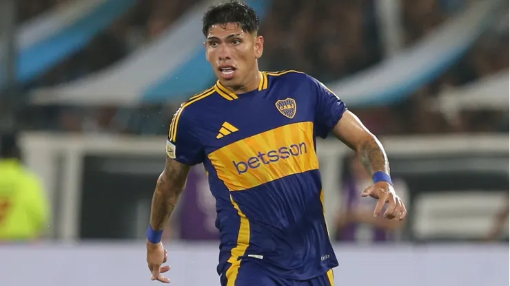 Carlos Palacios en problemas.