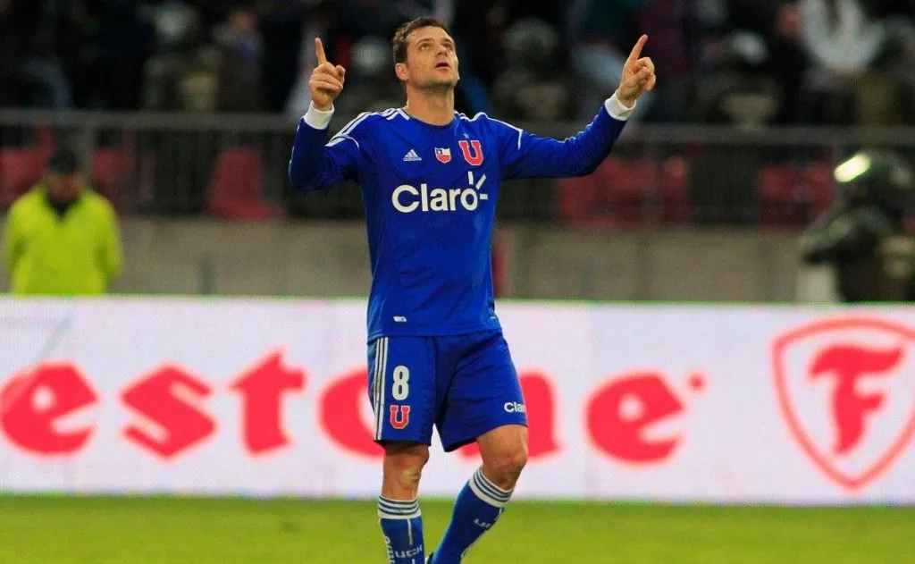 Guillemo Marino compartió con Marcelo Díaz y hoy es ayudante de Beccacece en Ecuador.