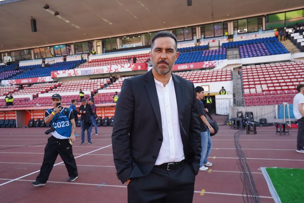 Claudio Bravo en el Estadio Nacional. (Cristian Cona | RedGol).