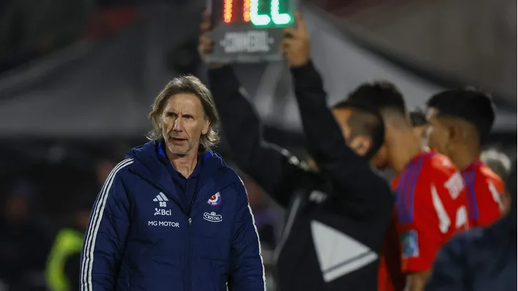 Ricardo Gareca dejó varias declaraciones que hablan de un ciclo terminado, pero inexplicablemente quiere seguir en esta y la siguiente Eliminatoria.