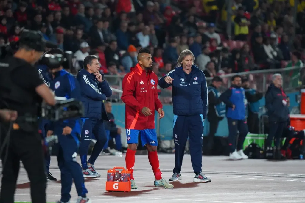 Arturo Vidal se la sufrió toda en el empate de la Roja ante Ecuador. Foto: Cristián Cona / REDGOL.