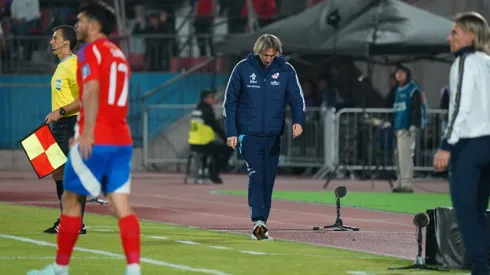 Ricardo Gareca durante el partido con Ecuador.