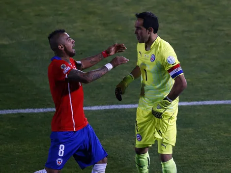 Arturo Vidal y Claudio Bravo se demuestran todo su cariño