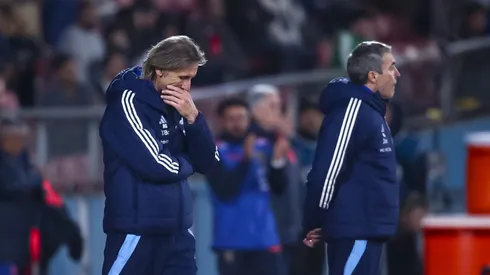 Gareca vive sus días más complicados en Chile