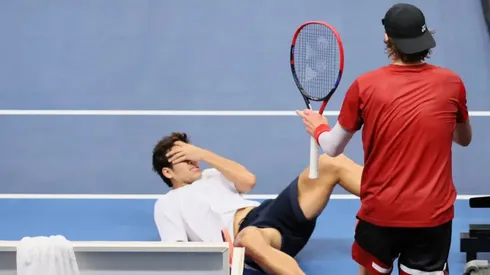 El golpe de Zizou Bergs a Cristian Garin en Copa Davis quedará sin resolución.