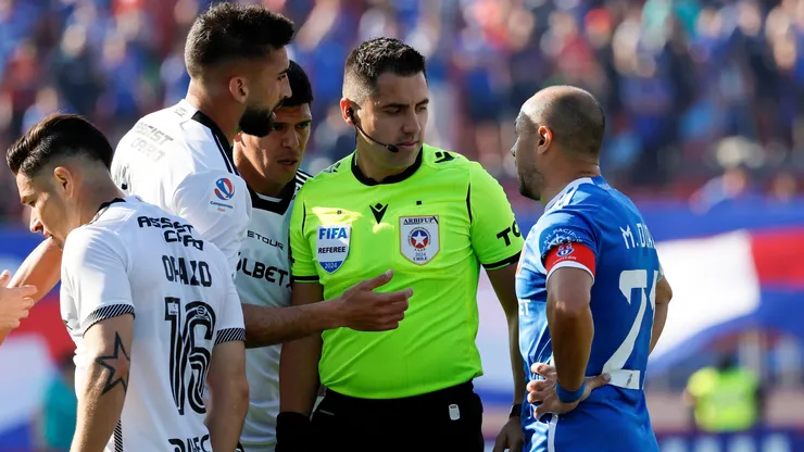 La U y Colo Colo saben quiénes serán los árbitros en Copa Libertadores.