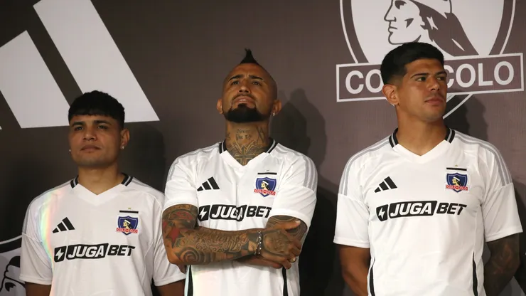 Adidas seguirá como marca de indumentaria de Colo Colo.