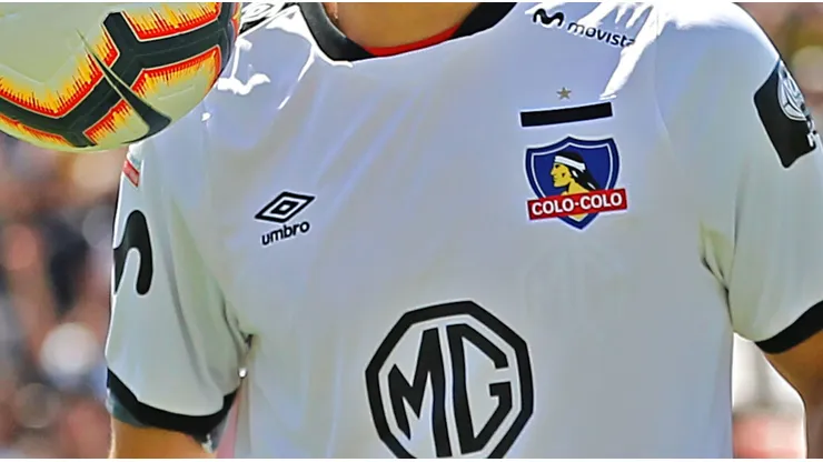 Umbro diseñó una camiseta que Colo Colo nunca usó.
