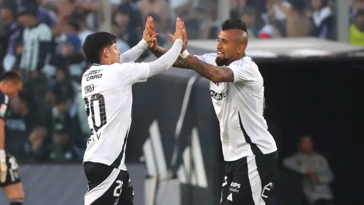 Colo Colo celebra las piezas clave que recupera de cara a la Copa Libertadores.