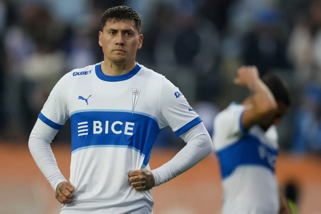 Nicolás Castillo habría adquirido parte de Santiago City | Photosport