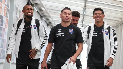 Colo Colo viajó a Colombia para el estreno en la Copa Libertadores.