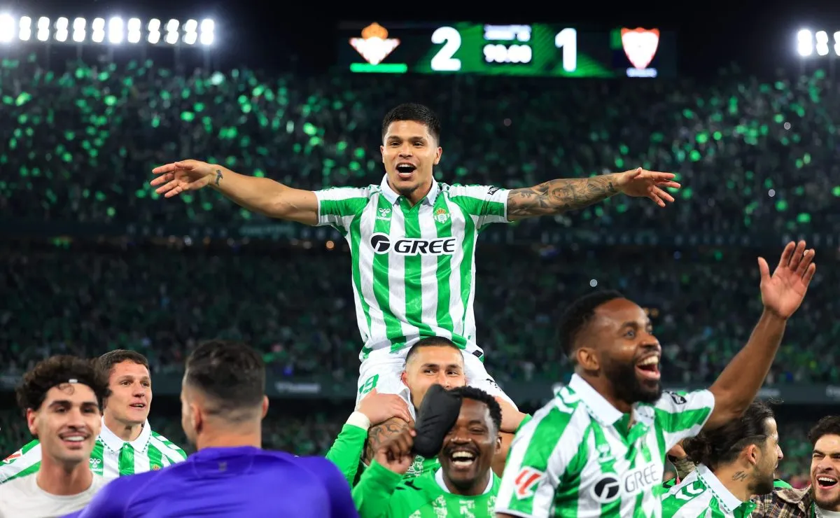 Tremendo triunfo del Betis de Pellegrini ante su histórico archirrival