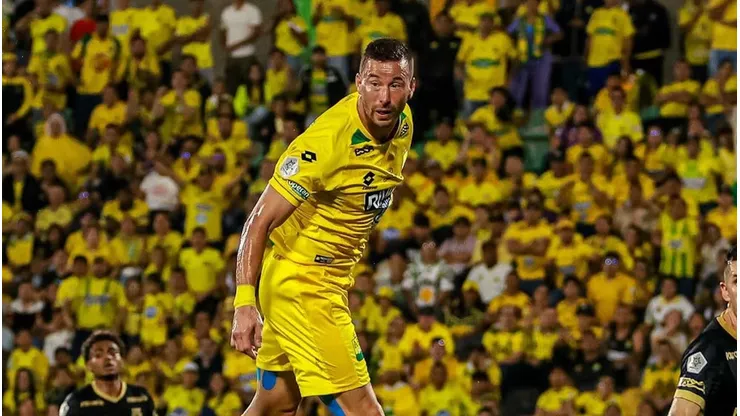 Pons sería titular ante Colo Colo