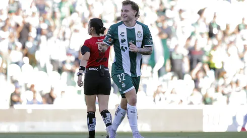 Bruno Barticciotto se lució nuevamente con la camiseta de Santos.