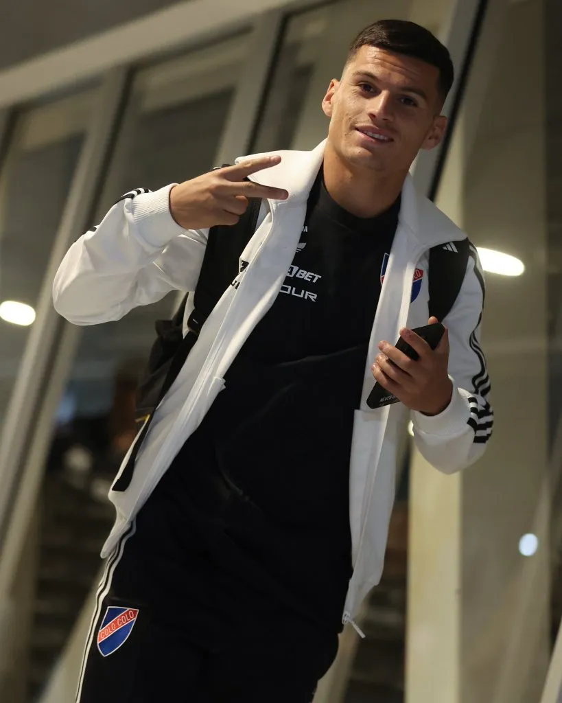 Lucas Cepeda se recuperó y puede volver a jugar en Colo Colo. Foto: Colo Colo